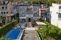 Hotel Storge, Due/ Omi