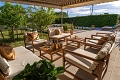 Hotel Storge, Due/ Omi