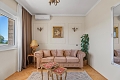 Hotel Storge, Due/ Omi