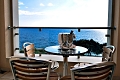 Hotel Luna Island, Jakinica