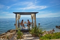 Hotel Luna Island, Jakinica