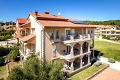 Apartmny ani, Lopar