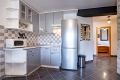 Apartmny ani, Lopar