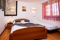 Apartmny ani, Lopar