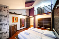 Apartmny ani, Lopar