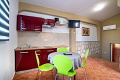 Apartmny ani, Lopar