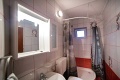 Apartmny ani, Lopar