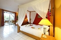 Hotel Sakoulis, Bandrl