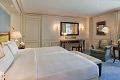 Shangri-La Hotel, Par