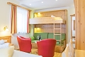 Hotel Gell, Tweng