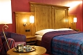 Hotel Bes, Claviere