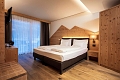 Hotel Monroc, Commezzadura