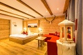 Hotel & Apartmny Tharerwirt , Valdaora/ Olang